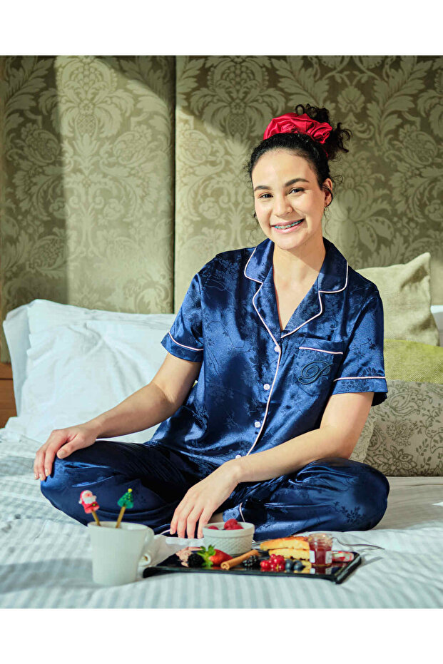 طقم بيجامة ديانا - 1