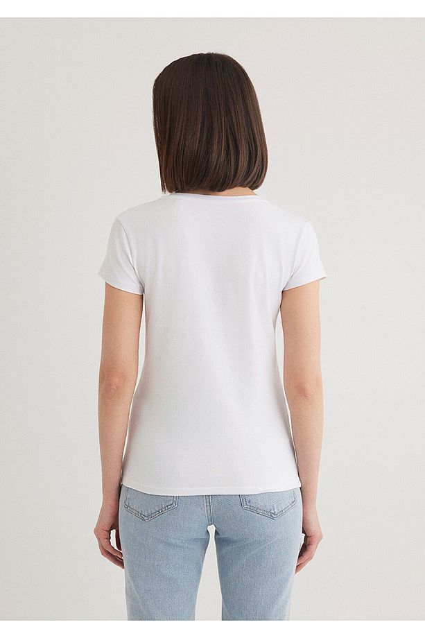 V Yaka Beyaz Basic Stretch Tişört Fitted / Vücuda Oturan Kesim 162769-620 - 4