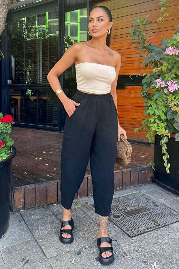 Women's Black Imported Muslin Fabric, Elastic Waist, Comfortable Fit Pants with Pockets - Suitable for Hijab