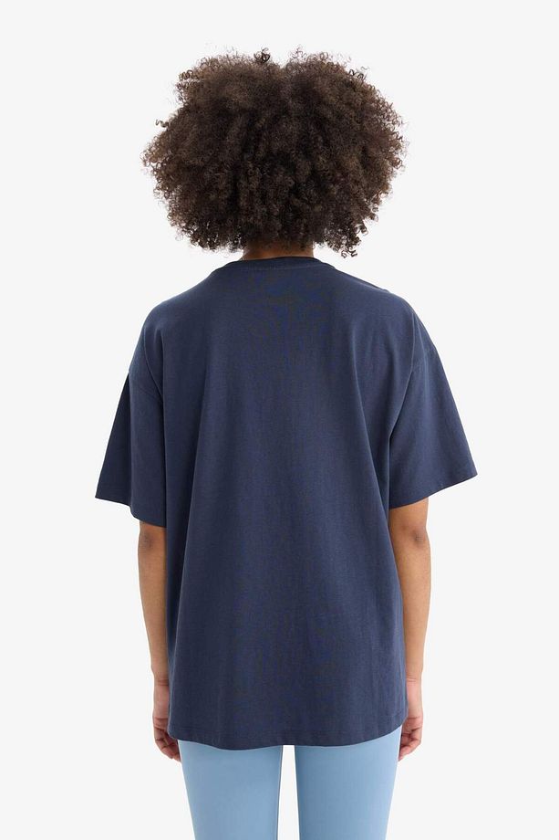 DeFactoFit NBA Wordmark Oversize Geniş Kalıp Bisiklet Yaka Sporcu Kısa Kollu Tişört E3628AX25SM - 6