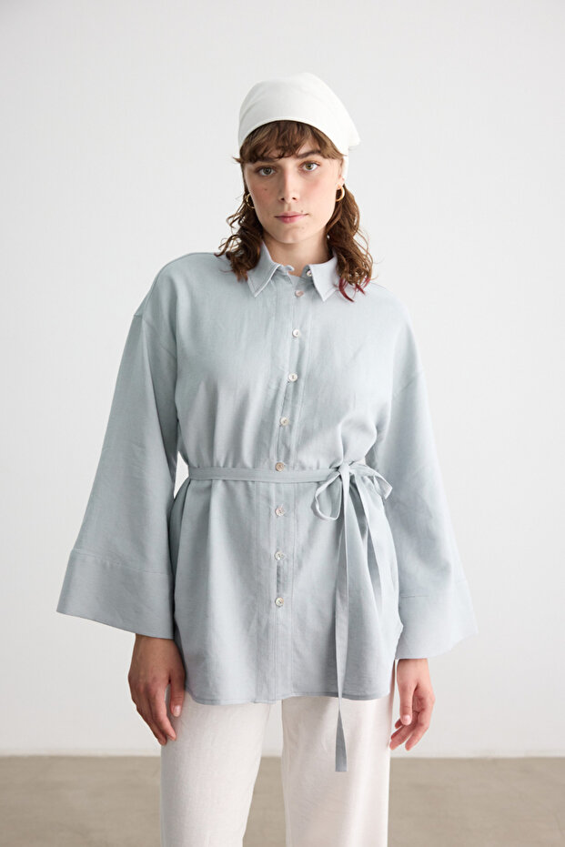 MAVİ DÜĞMELİ PAMUK KETEN GÖMLEK - 1