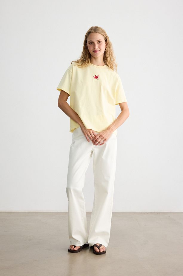 YENGEÇ NAKIŞLI KISA KOLLU T-SHIRT - 2
