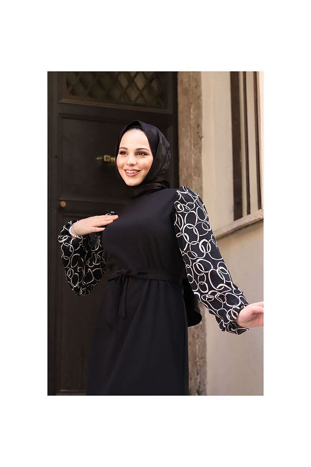 Yuvarlak Desenli Şifon Kollu Tuğba Model Elbise - Siyah - 6