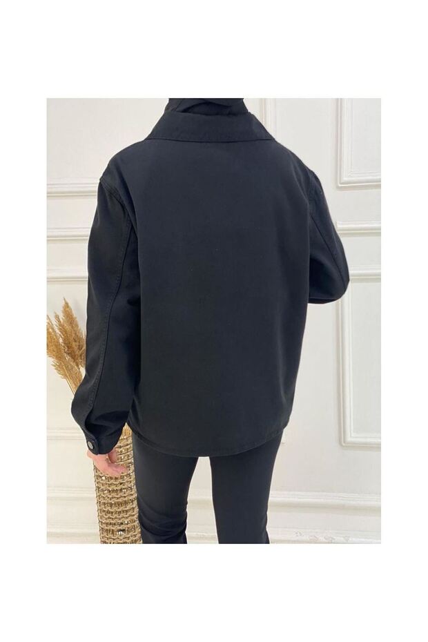 سترة بثلاثة جيوب باللون الأسود - 2