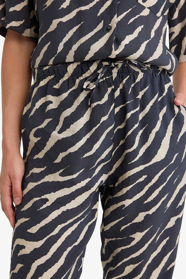 Carrot Fit Zebra Desenli Modal Kumaş Pantolon Çift Cepli Yüksek Bel Düz Paça E6360AX25SP - 7