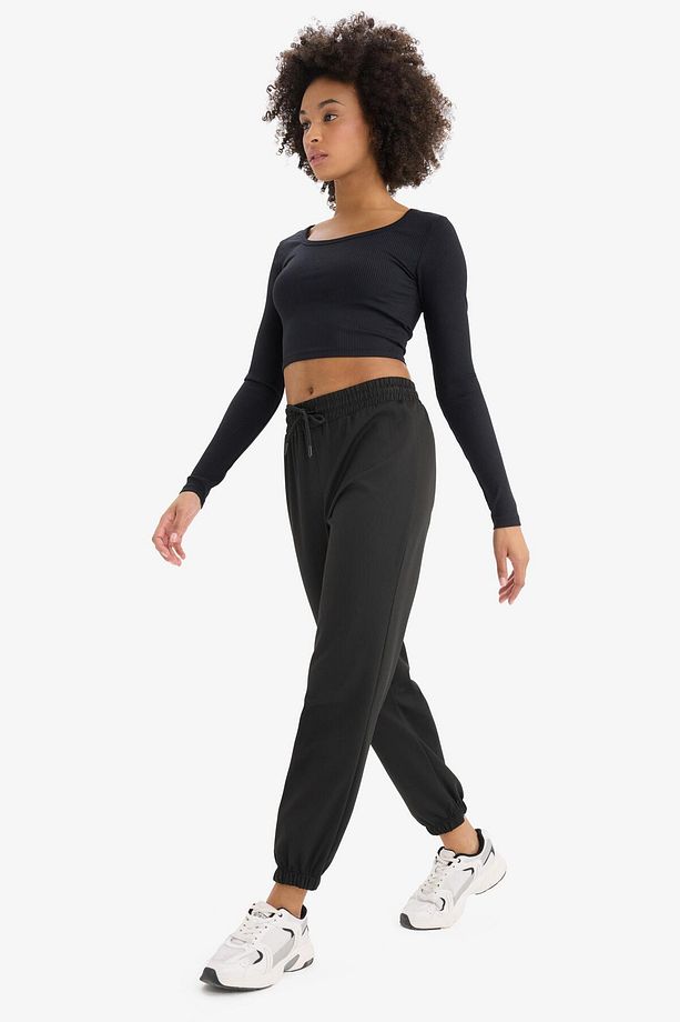 DeFactoFit Standart Fit Çift Cepli Paçası Lastikli Standart Boy Sporcu İnce Eşofman Altı A4557AX24SP - 3
