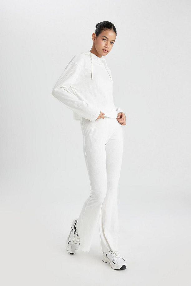 DeFactoFit Flare Fit İspanyol Paça Standart Boy Ribana İnce Pantolon B9023AX24SM - 4