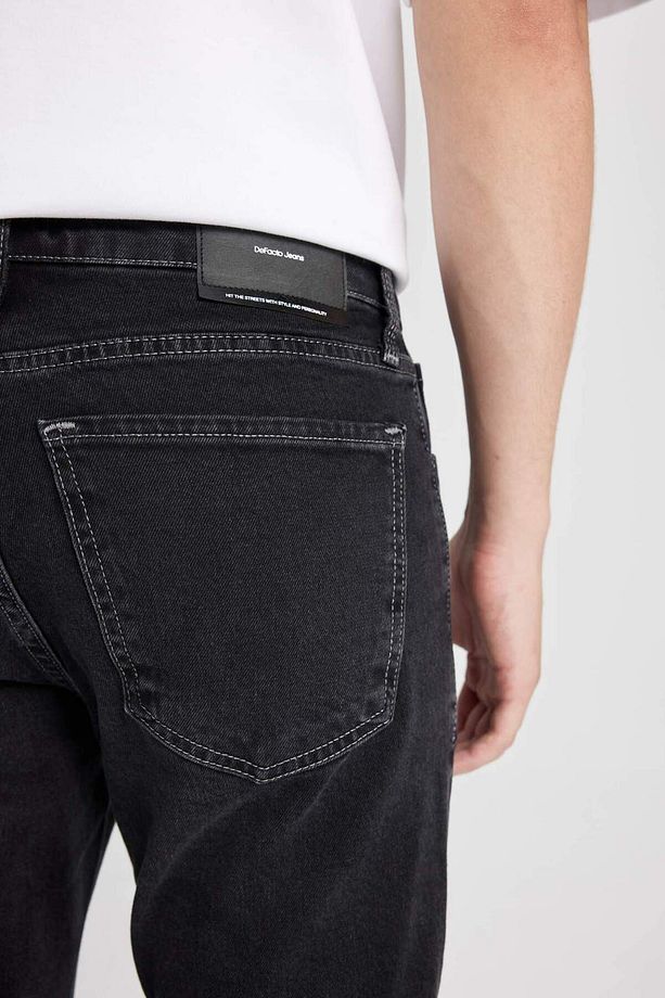 Slim Tapered Fit Dar Kalıp Normal Bel Daralan Paça Siyah Jean Pantolon D8748ax24au - 6