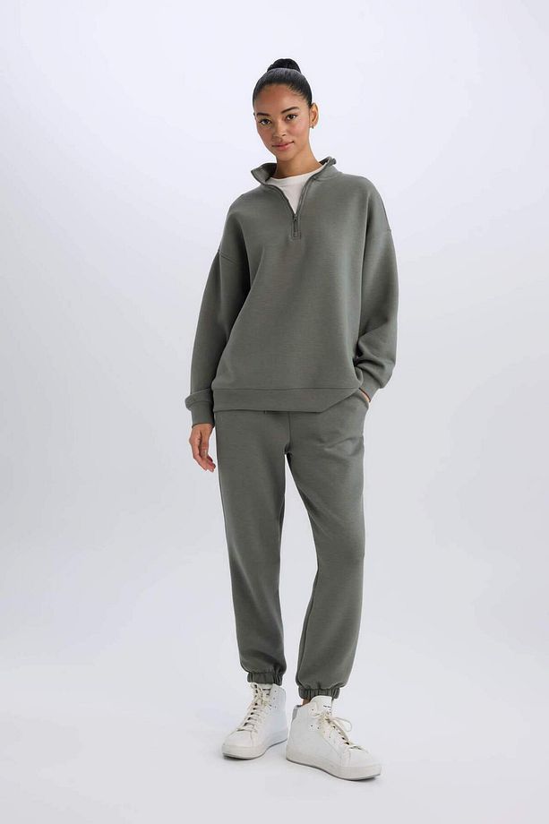 DeFactoFit Standart Fit Uzun İnce Jogger Eşofman Altı Cepli Beli Paçası Lastikli E3546AX24WN - 4