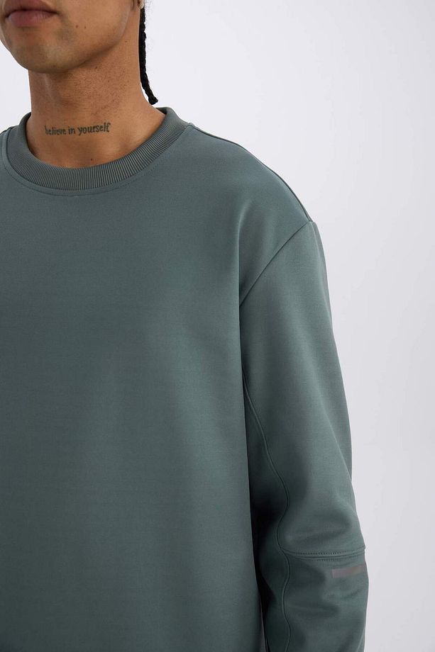 DeFactoFit Standart Fit Bisiklet Yaka Basic Düz Sporcu Sweatshirt E0073AX24WN - 5