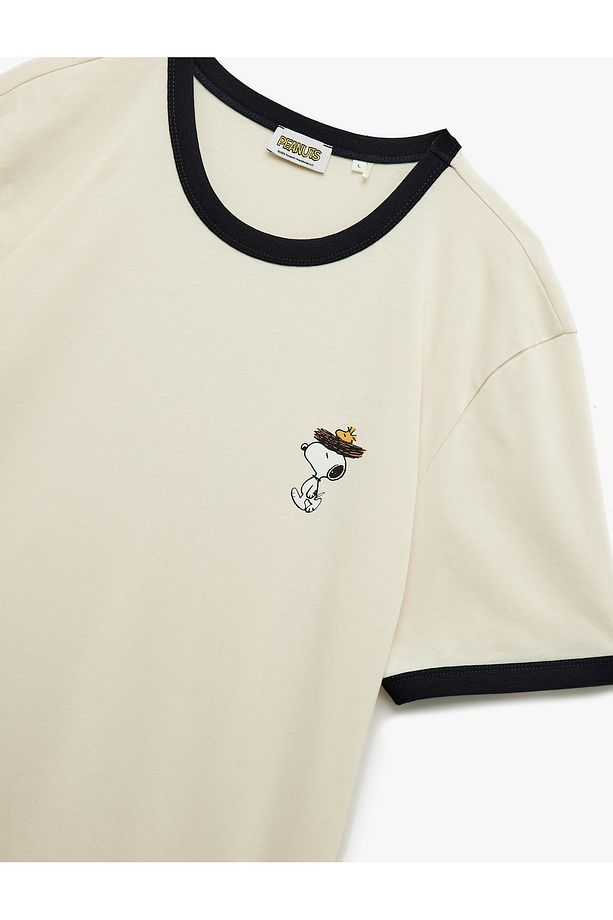 Regular Fit Kısa Kollu Bisiklet Yaka Pamuklu Lisanslı Snoopy Tişört - 5
