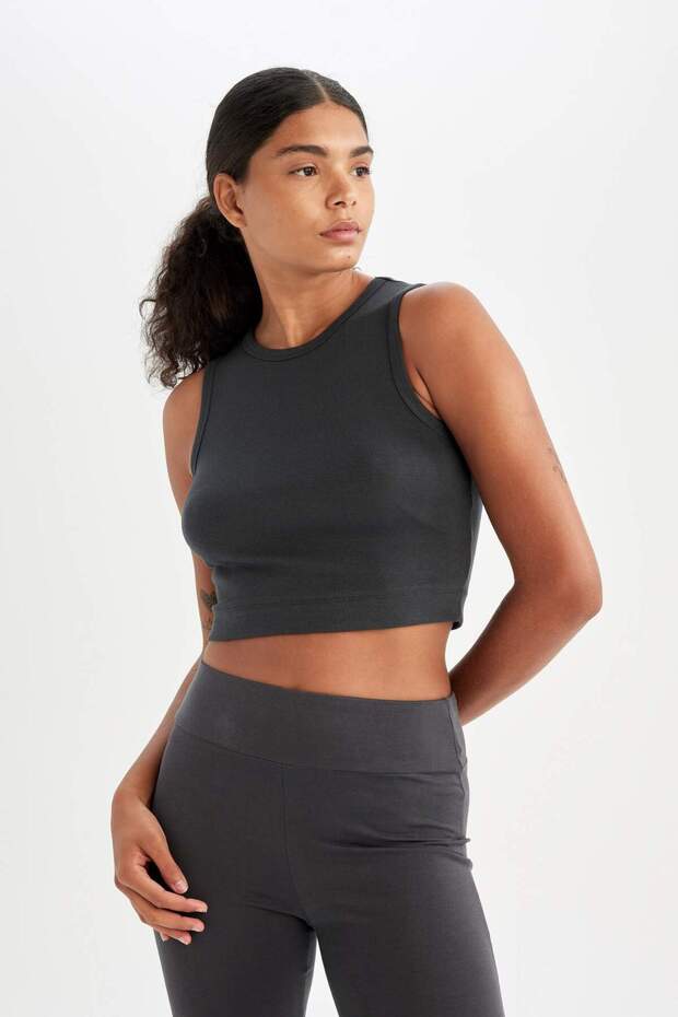 DeFactoFit Crop Bisiklet Yaka Modal Sporcu Basic Düz Atlet D6038AX24AU - 4
