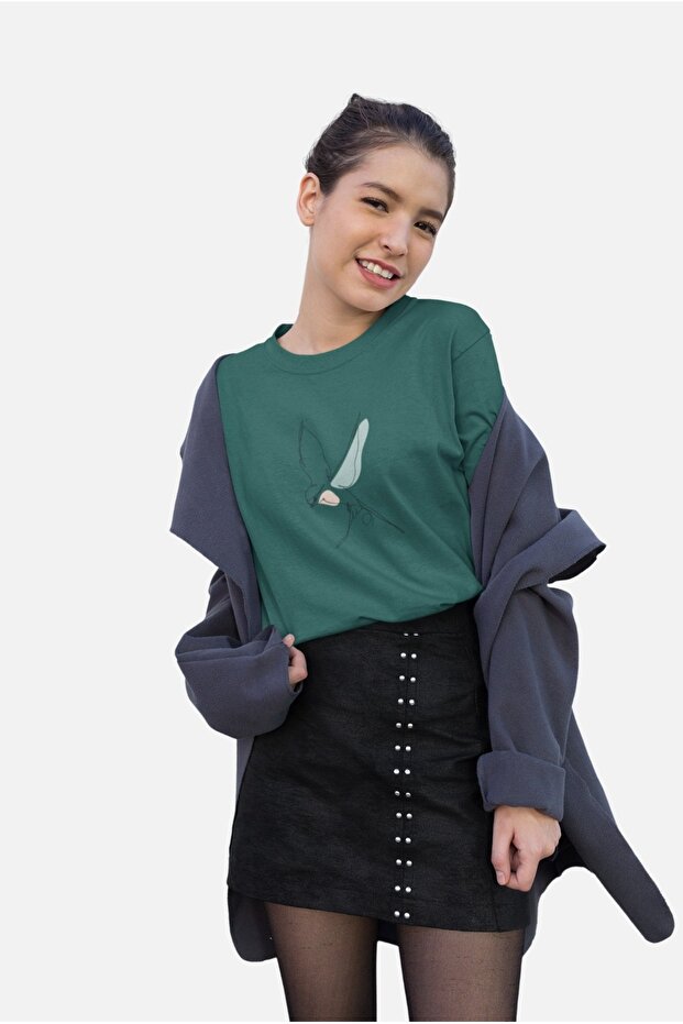 Women's Bird6 Transfer Printed Round Neck Short Sleeve T-Shirt