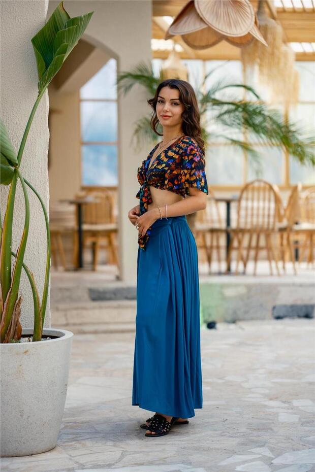 بلوزة سوداء منقوشة - 7