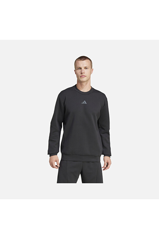 AEROREADY مصممة لملابس رياضية للرجال من Gym & Training Crew