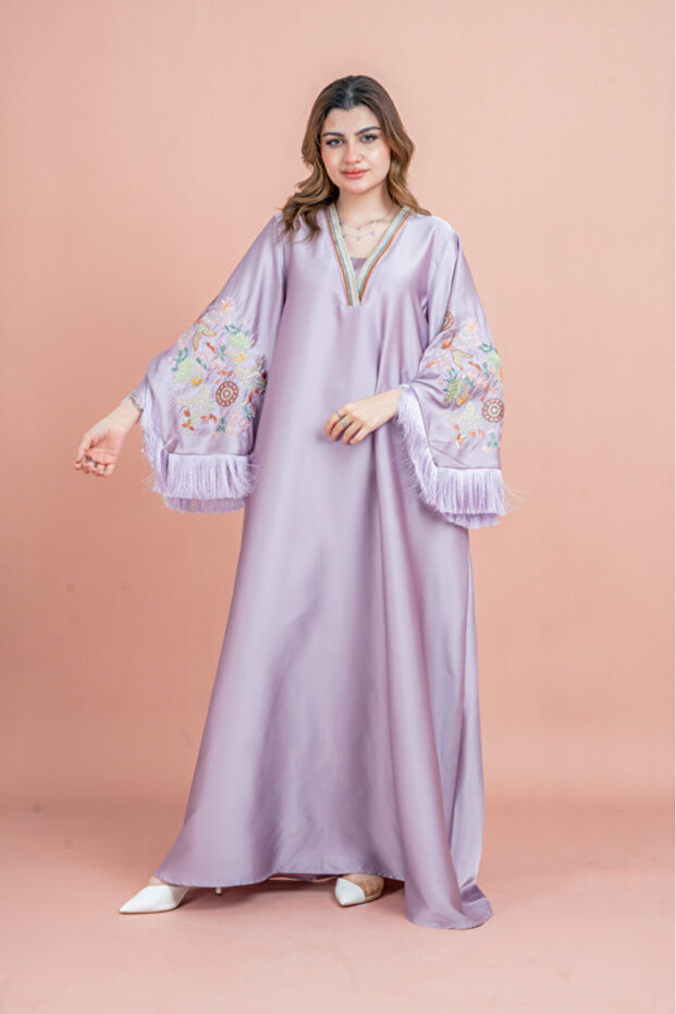 Shimmer Detail Sleeves Embroidered Jalabiya