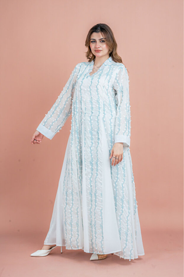 Soft Petals Embroidered Jalabiya