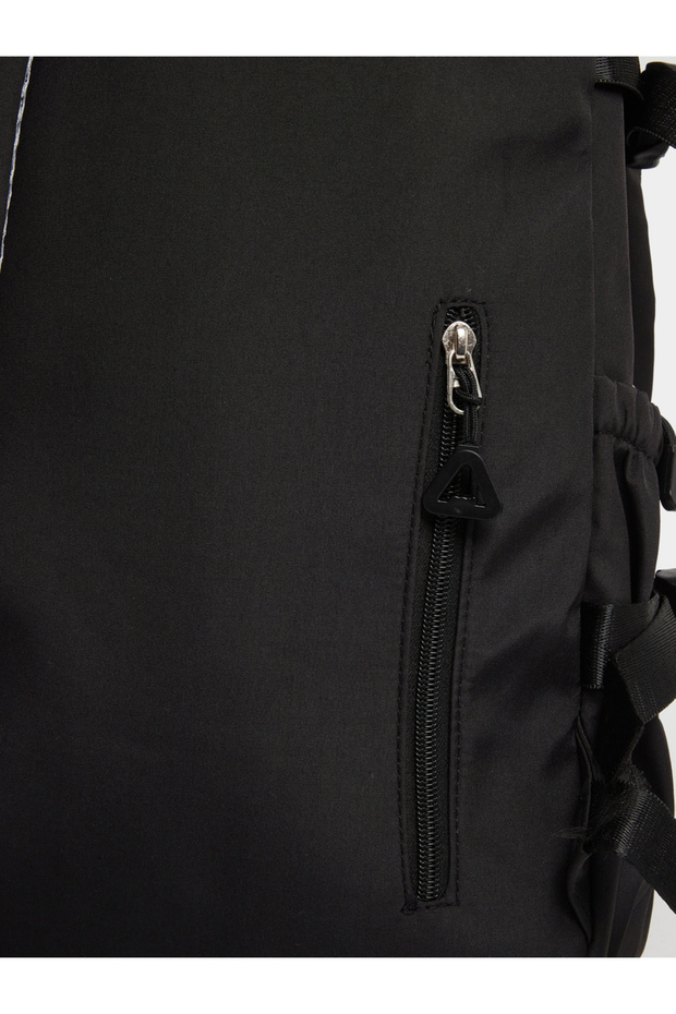 حقيبة ظهر عادية مع سحاب للإغلاق - 5