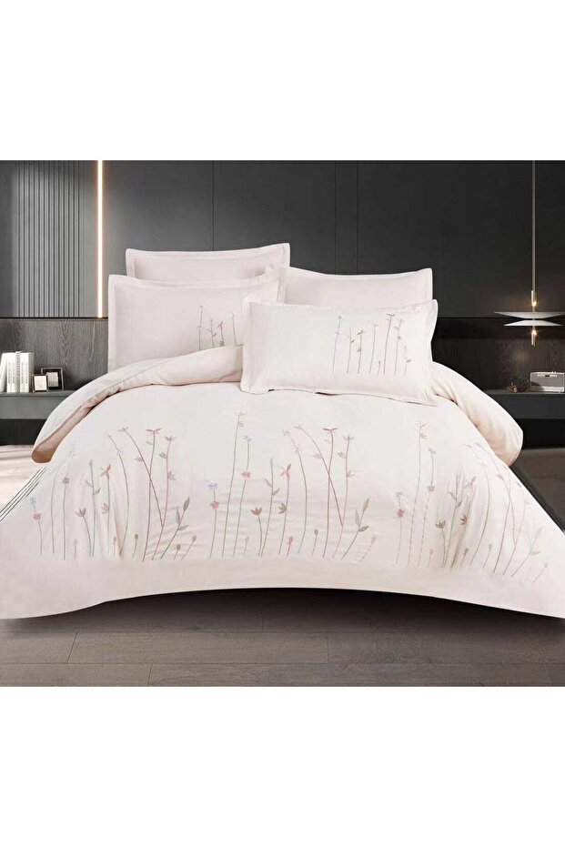SOFT & LUXURIOUS 6 PC KING SIZE EMBROIDERED WHITE ROYALTY COMFORTER SET