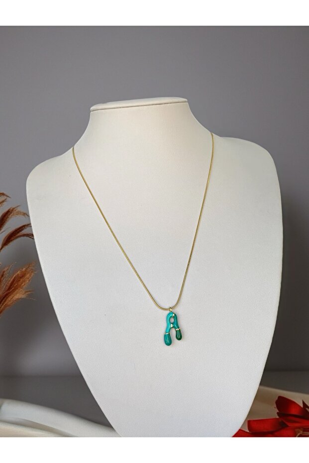 A harfli Çelik Kolye - 3