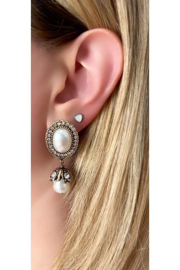 Diva Charm Vintage Special Design Earrings