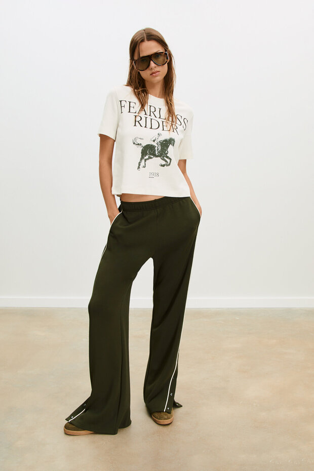 Flok Baskılı Tişört - 2