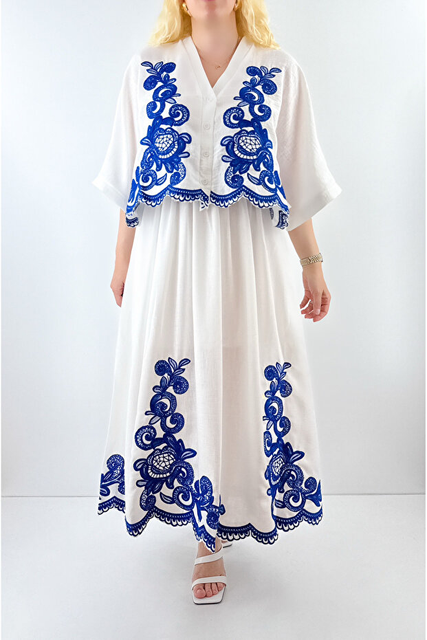 مجموعة تنورة بلوزة بيضاء مصنوعة حسب الطلب - 3