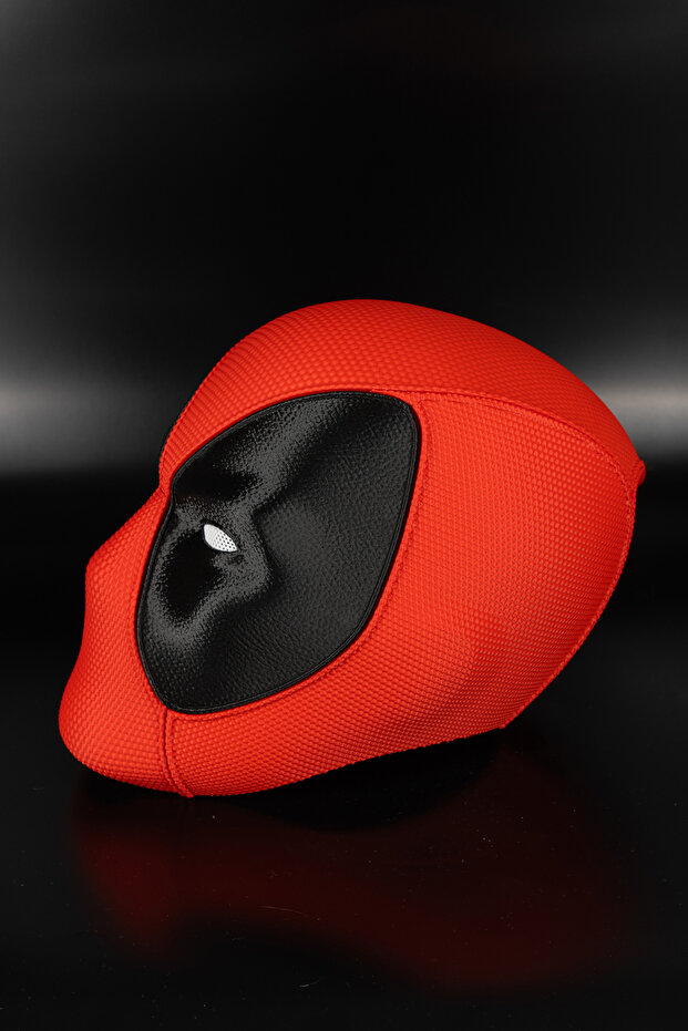 Deadpool Dokulu ve Mıknatıslı Kask - 2