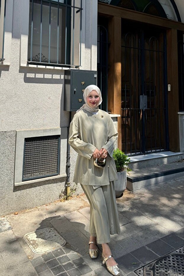 مجموعة السراويل ذات القطع الواسعة - 2