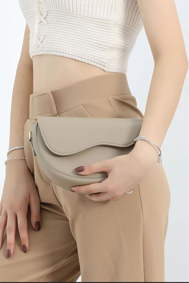 Mink strap shoulder bag - 4