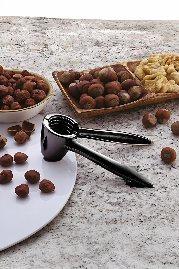 Die-Cast Midi Size Nut Cracker - 1