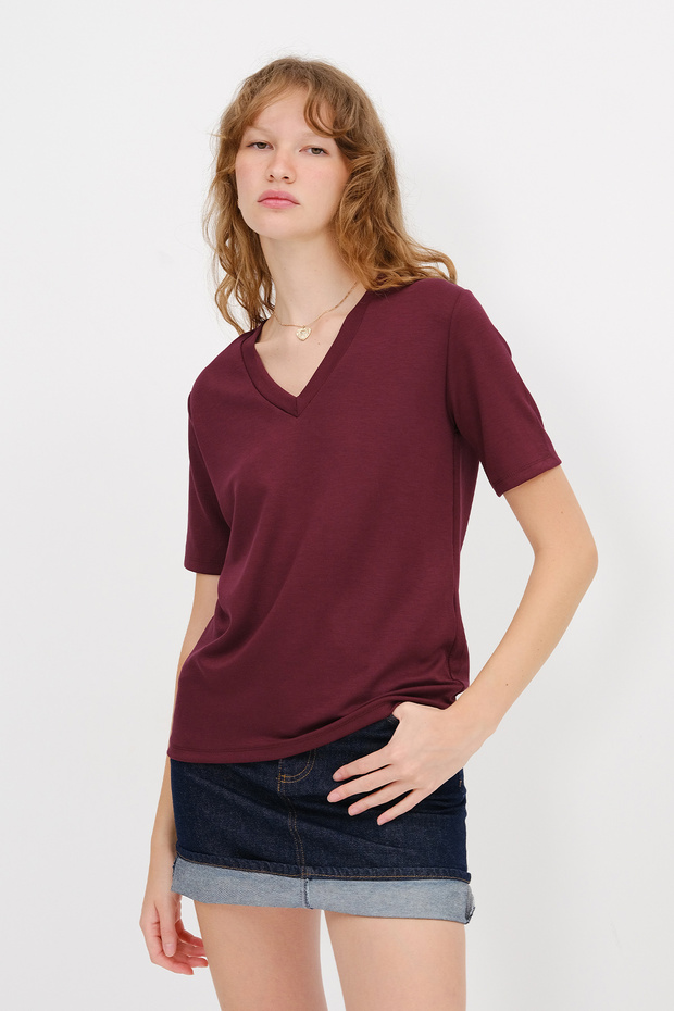 V Yaka Basic T-shirt P4380-D10 - 1