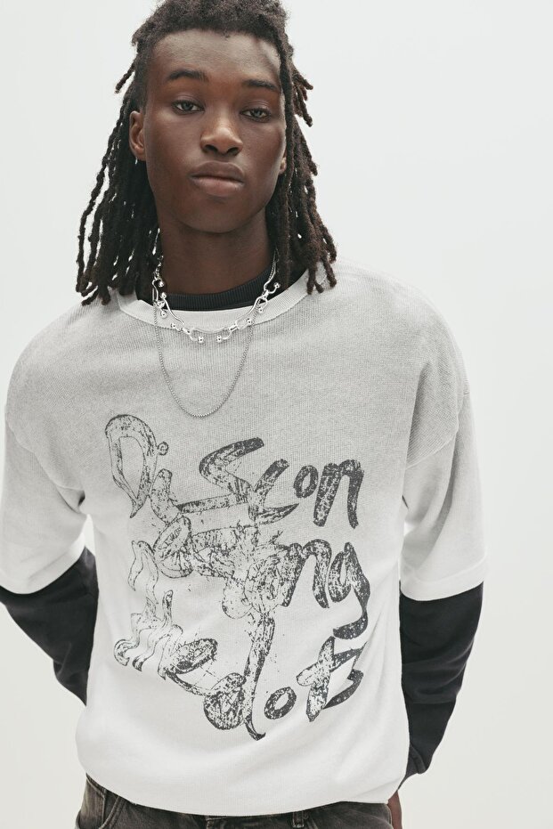 Kısa kollu grafiti tişör - 2