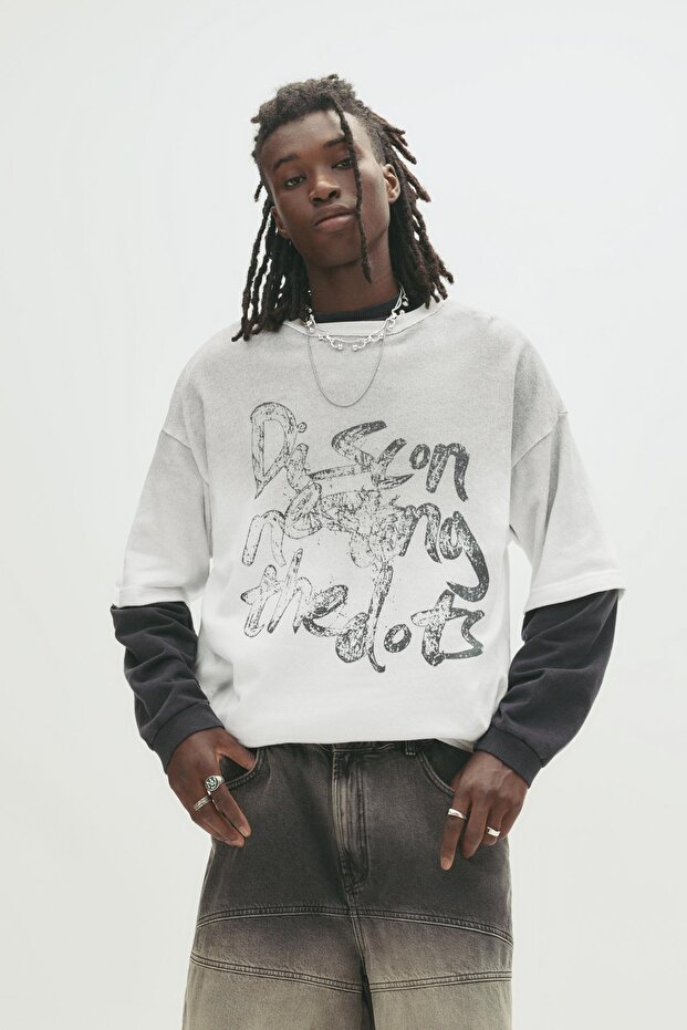 Kısa kollu grafiti tişör - 3