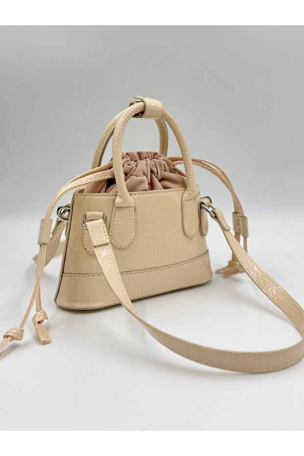 The Shoulder Bag - 1