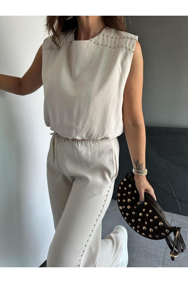 Taş Pantolon Ve Bluzlu Zımbalı Takım - 5