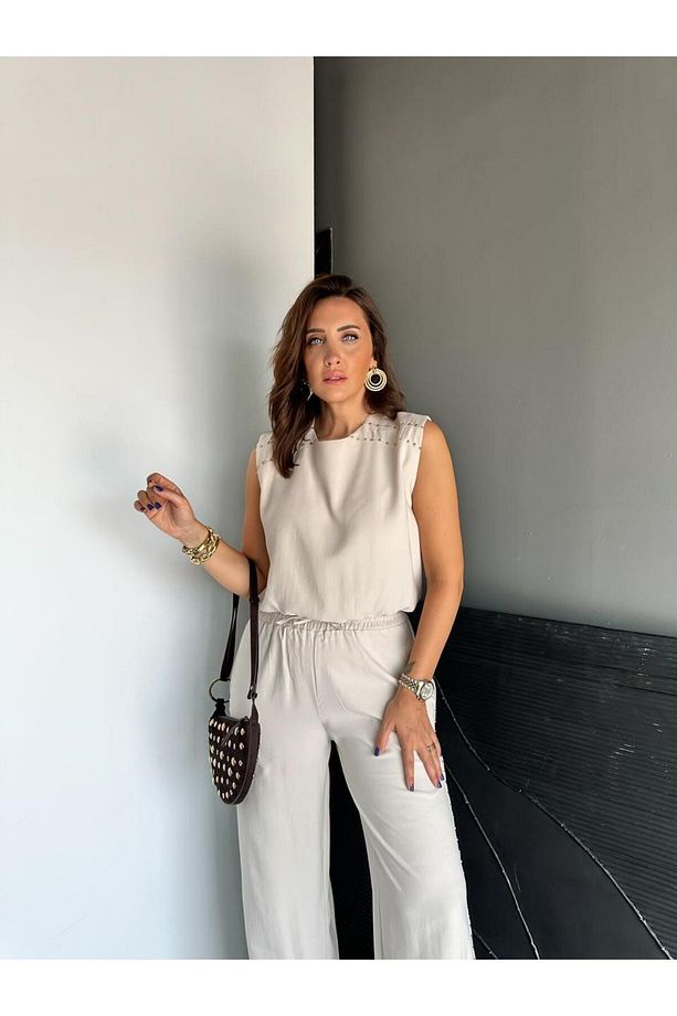 Taş Pantolon Ve Bluzlu Zımbalı Takım - 3