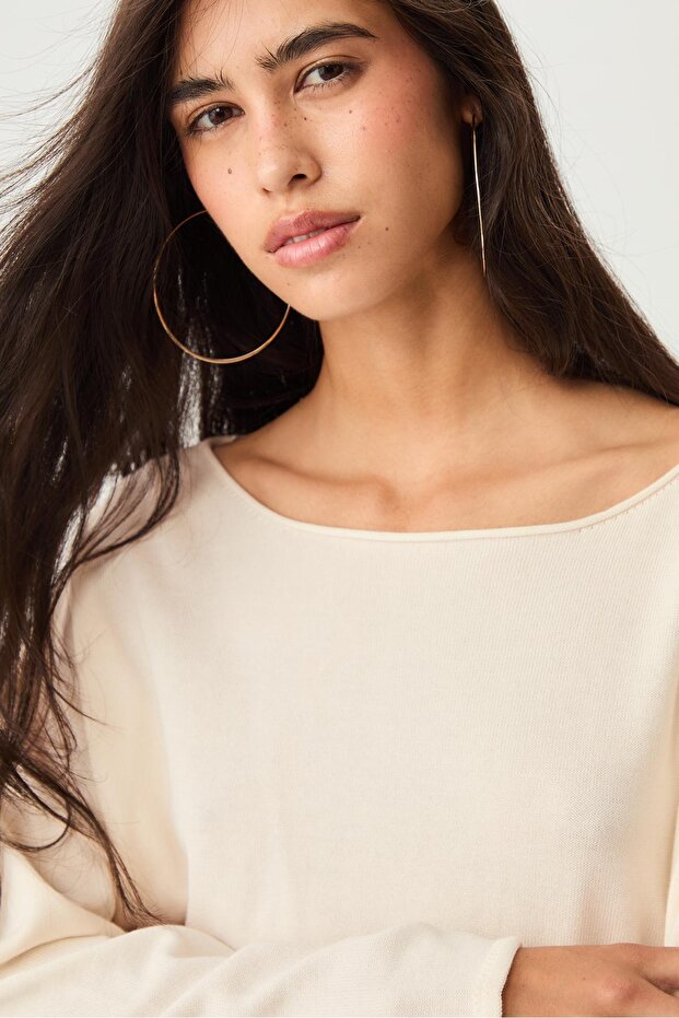 Geniş Yaka Crop Sweatshirt - 4