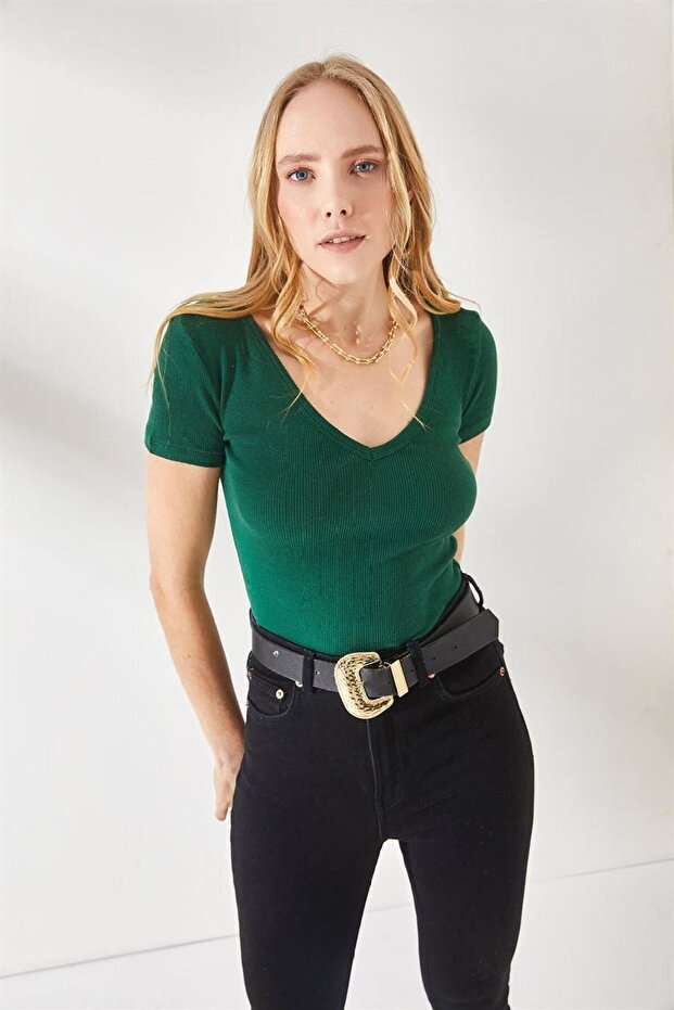 Emerald Green V-Neck Camisole Short Sleeve Blouse