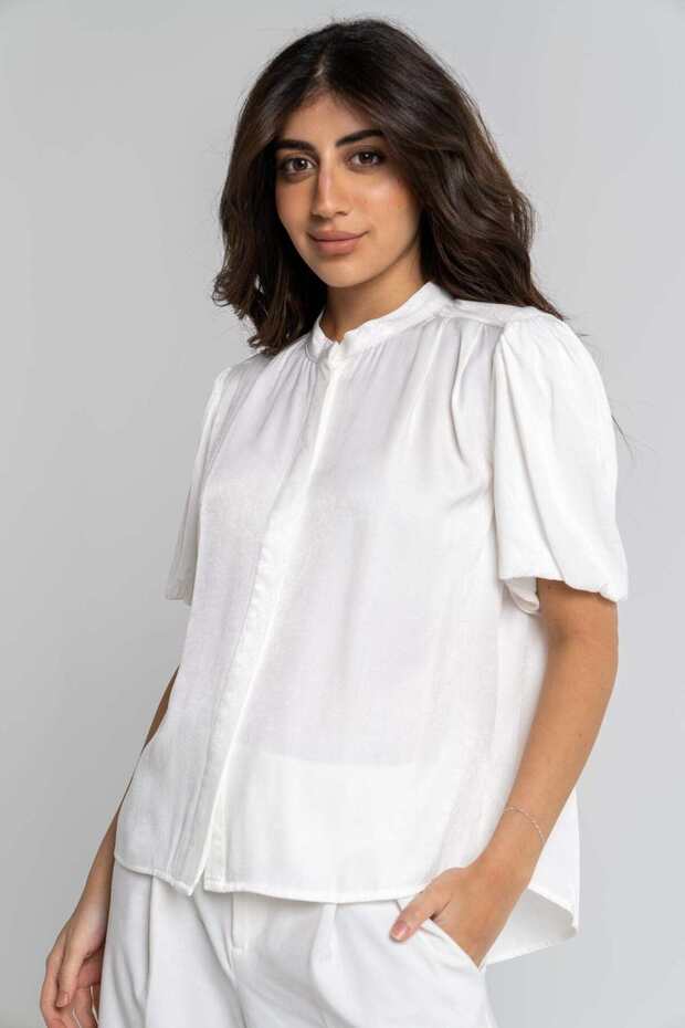 Solid Round Neck Short Sleeve Blouse - 1