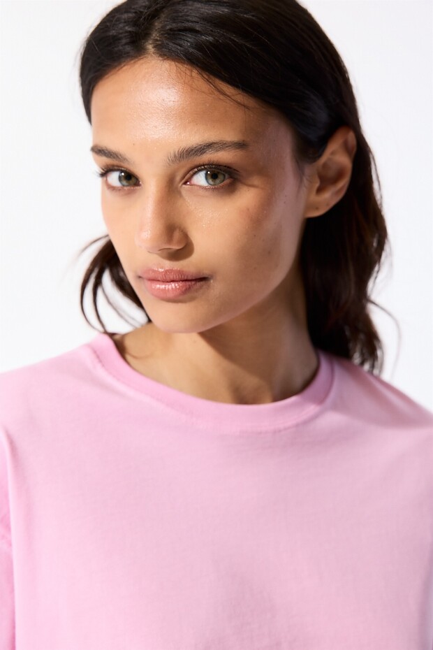 Kısa kollu crop t-shirt - 4