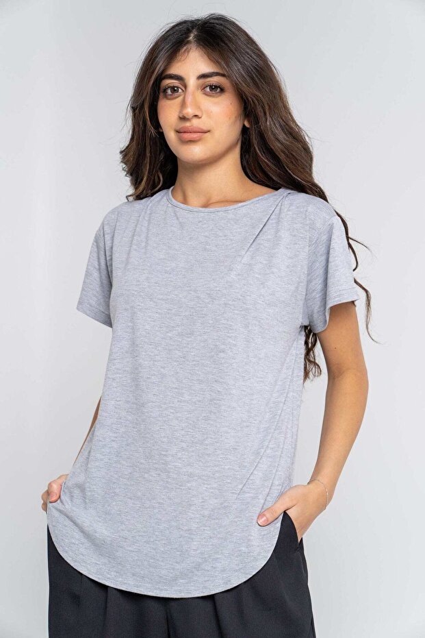 بلوزة سادة برقبة دائرية وأكمام قصيرة - 1