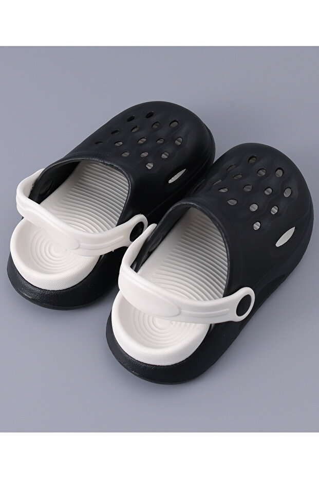 قبقاب بحزام خلفي - أسود/أبيض - 3