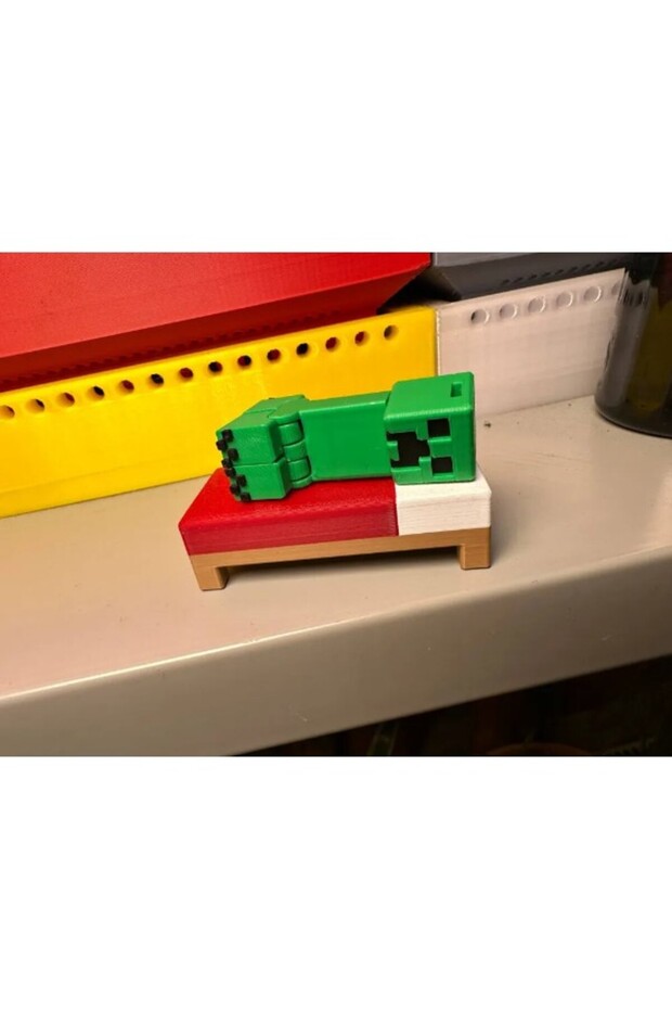 3D Minecraft Yatak - 2