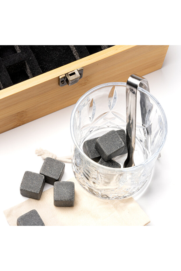 Whiskey bottle set - 3