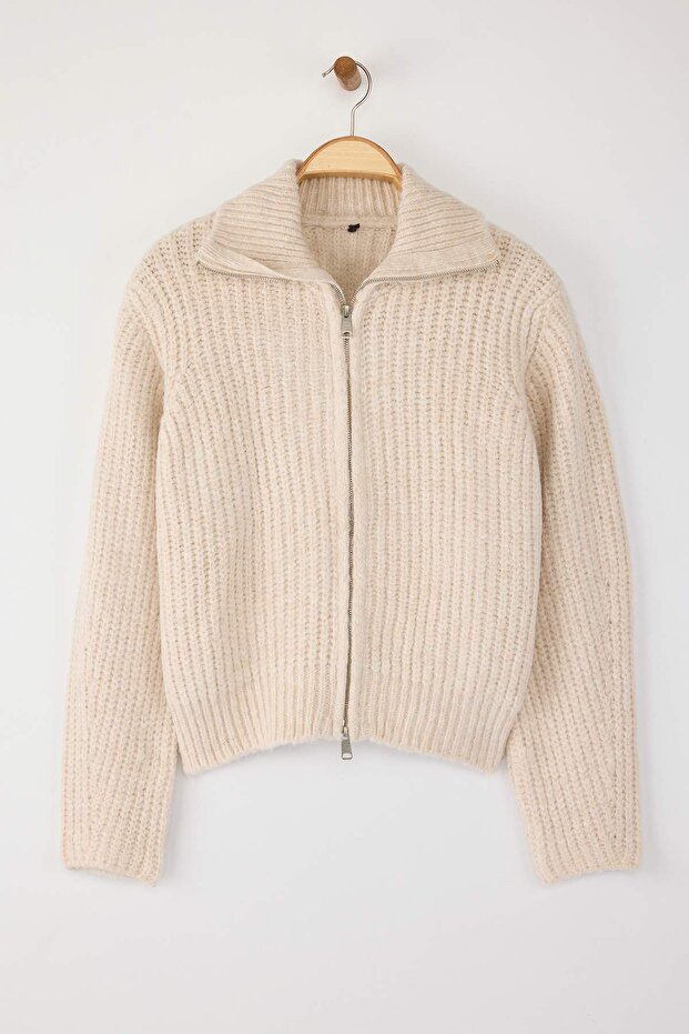 Wardrobe Essentials Sweter z zamkiem błyskawicznym i miękką fakturą, o luźnym kroju | TWOAW26HI00049 - 5