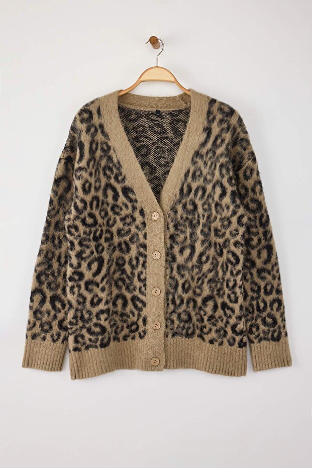 Camel Leopar Desenli Yumuşak Tuşeli Relax Fitt Triko Hırka TBBAW26AV00001 - 9