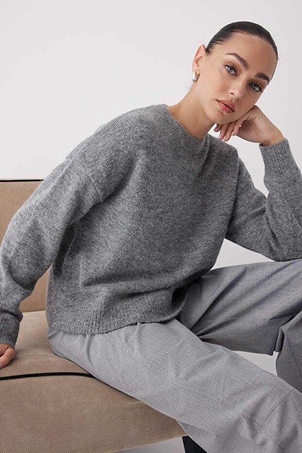 Wardrobe Essentials Antrasit Alpaka Yün Karışımlı Geniş Kalıp Triko Kazak|TWOAW26KZ00080 - 2