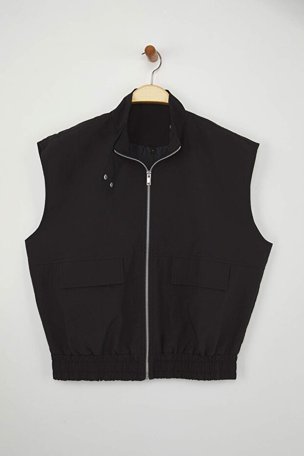 Siyah Oversize Kalıp Fermuarlı İnce YelekTWOAW26YE00022 - 6