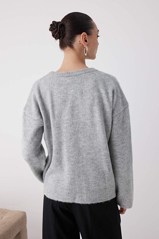 Wardrobe Essentials Gri Yumuşak Dokulu Geniş Kalıp Basic Triko Kazak | TWOAW26KZ00088 - 5